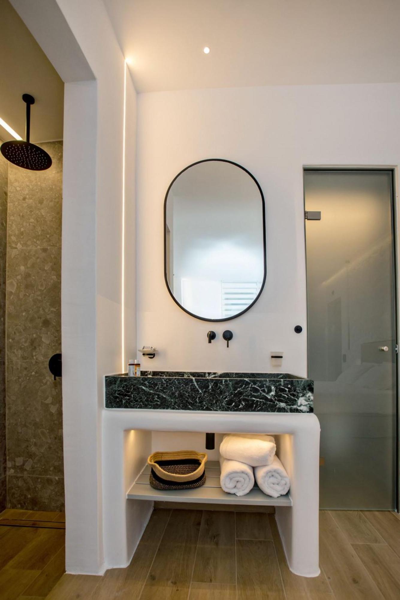 Levantes Luxury Suites II Tínos Exteriér fotografie